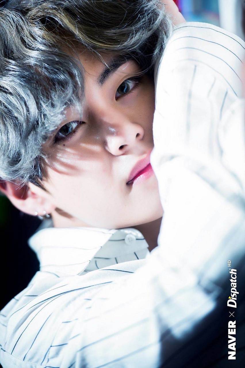 KIM TAEHYUNG BTS wallpaper