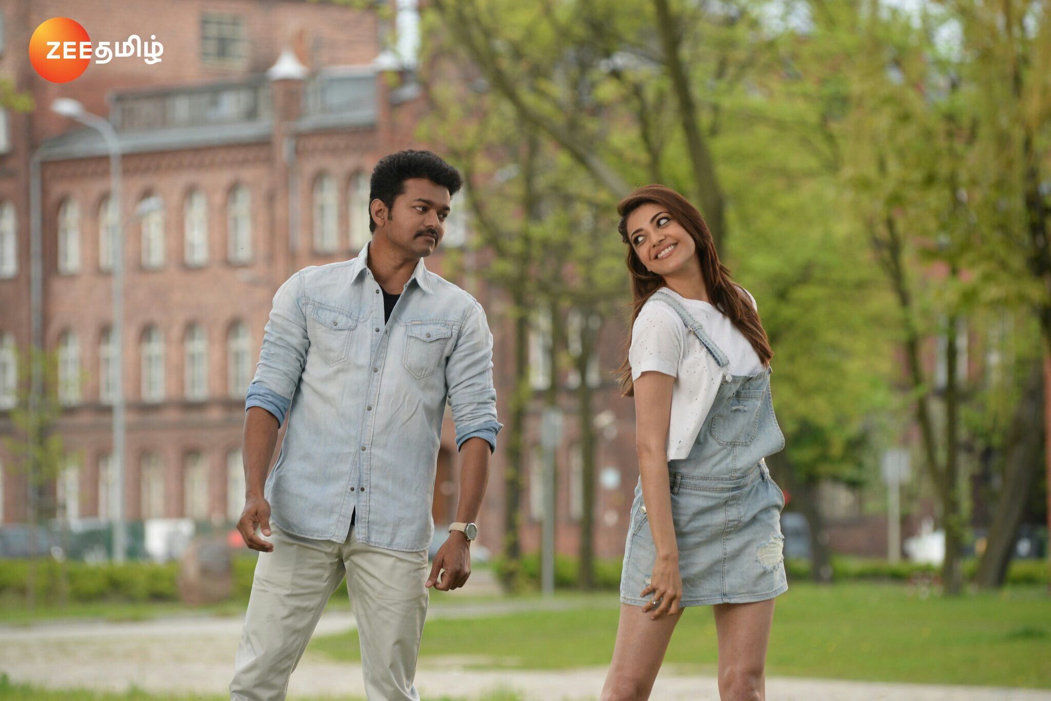 Mersal #mersal kajal aggarwal #kajalaggarwal and thalapathy