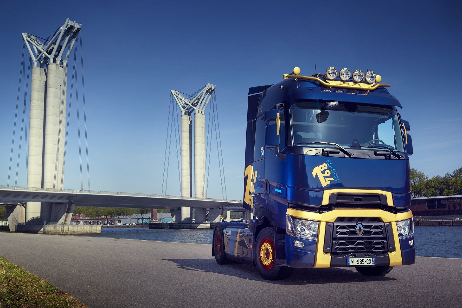 Renault Trucks T High 1894 Limited Edition HD Wallpaper