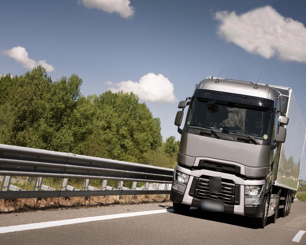 Wallpaper Renault Trucks T for Android