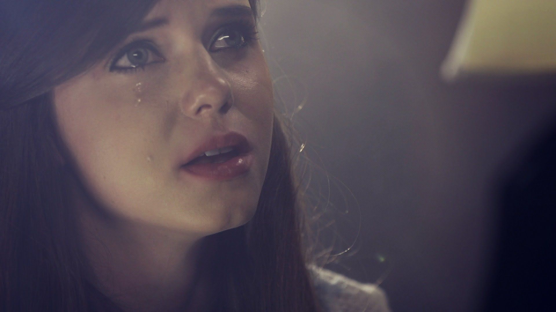 Tiffany Alvord fun! Wallpaper