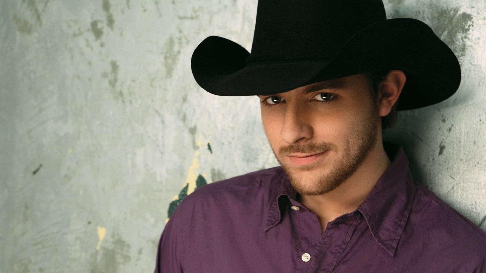 Chris Young HD Wallpaper and Background Image