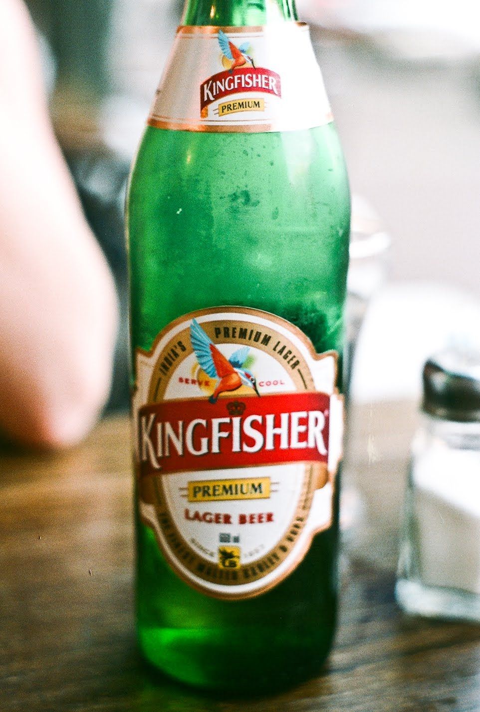 kingfisher beer bottle wallpaper