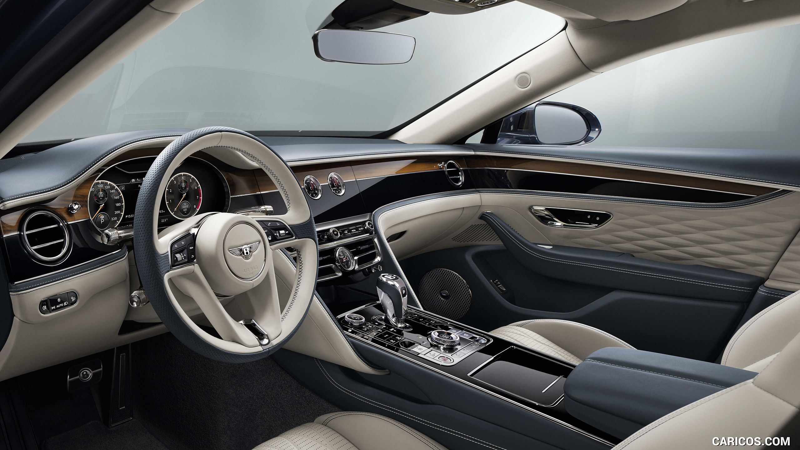 Bentley Flying Spur. HD Wallpaper