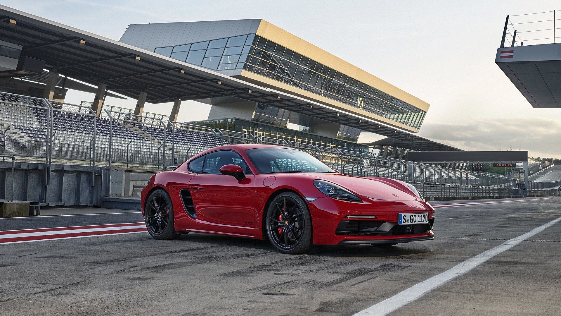 Porsche 718 Cayman GTS HD Wallpaper
