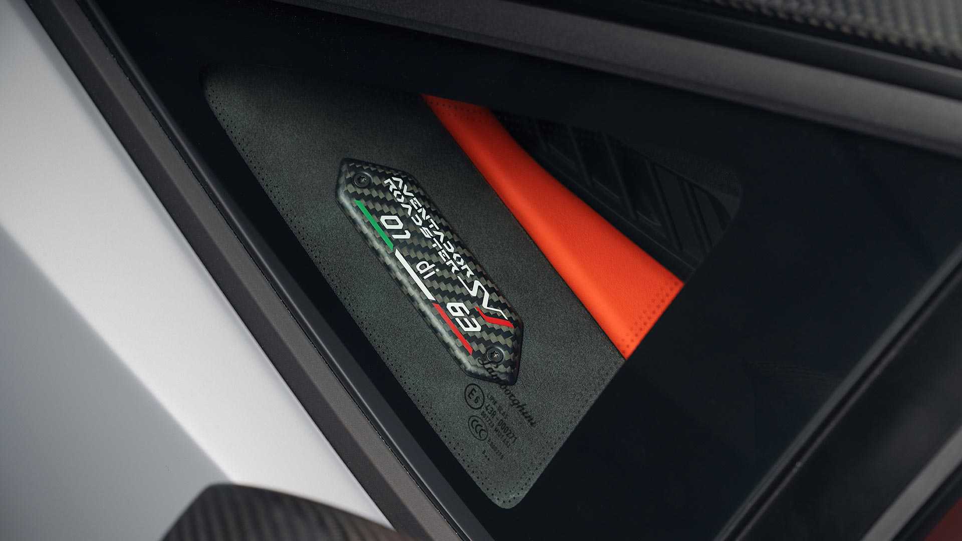 Lamborghini Aventador SVJ 63 Roadster Detail Wallpaper 10