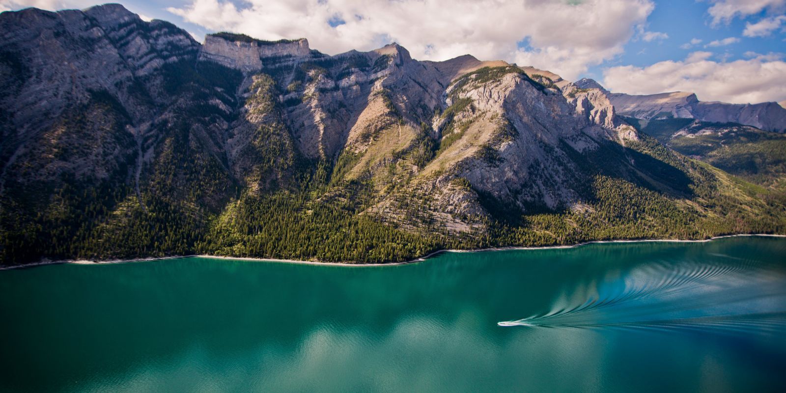 Boat Tours in Banff National Park. Banff & Lake Louise Tourism