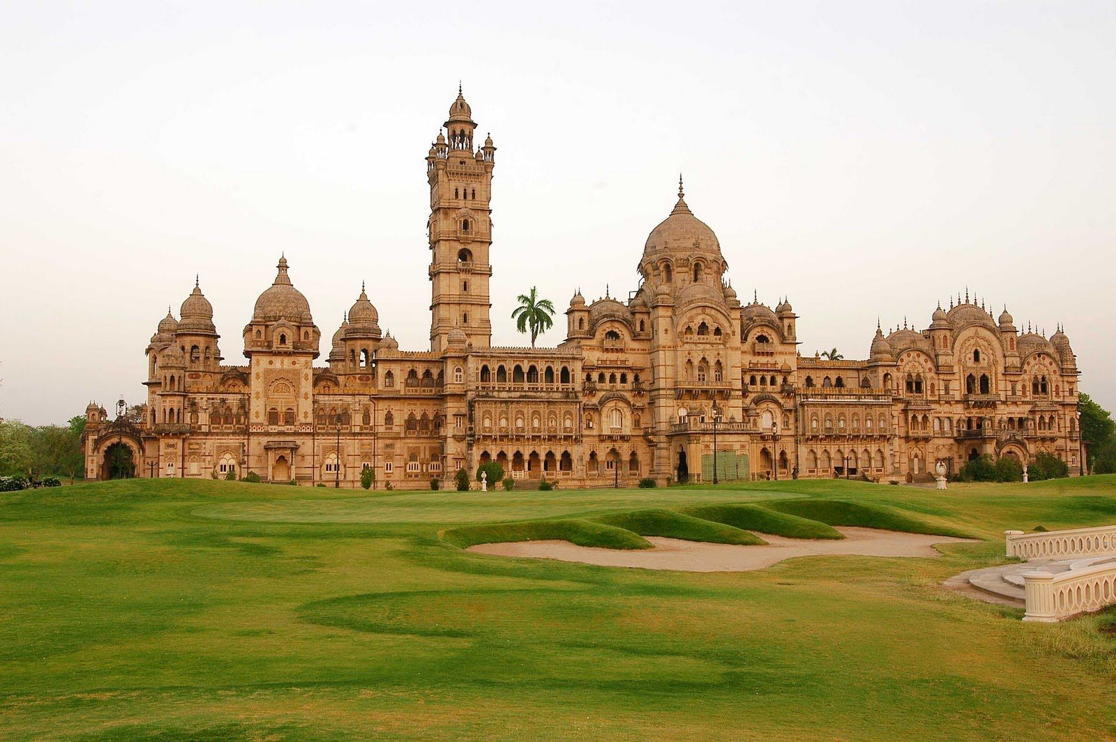 Laxmi Vilas Palace, Vadodara wallpaper, Man Made, HQ Laxmi Vilas