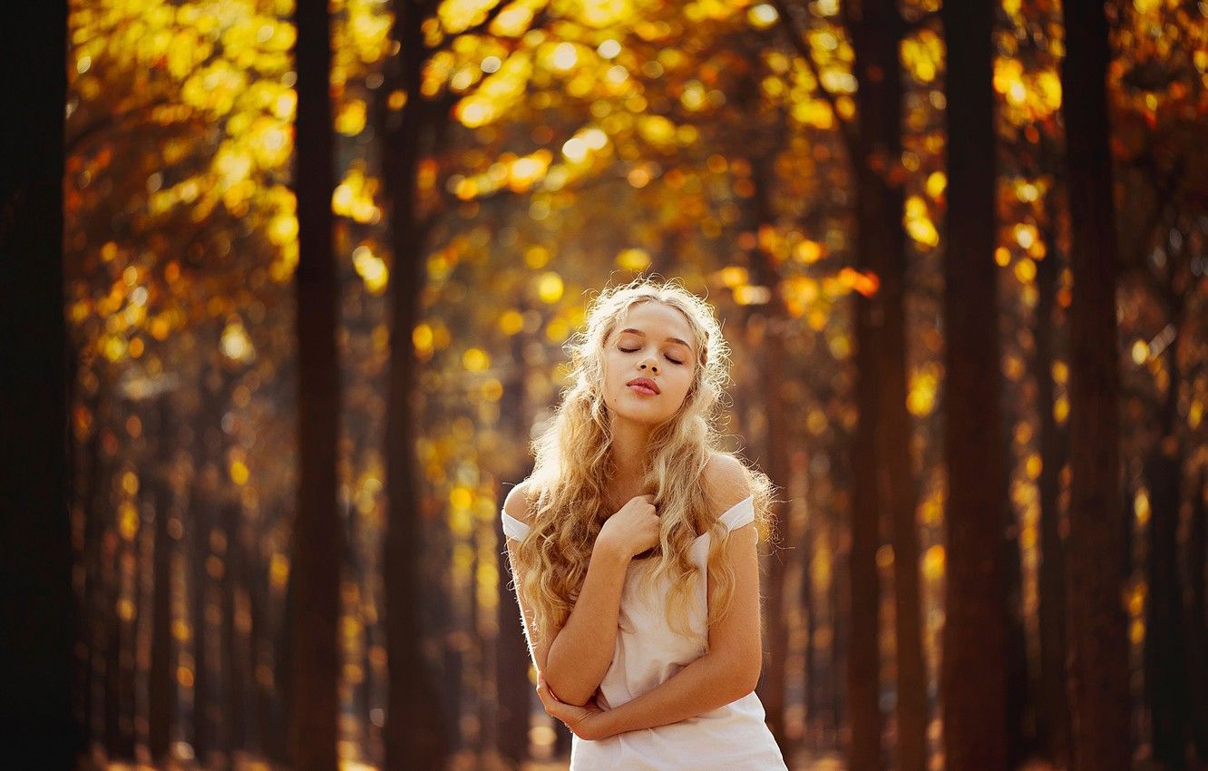 Wallpaper autumn, girl, natural light, Autumn portrait image for desktop, section настроения