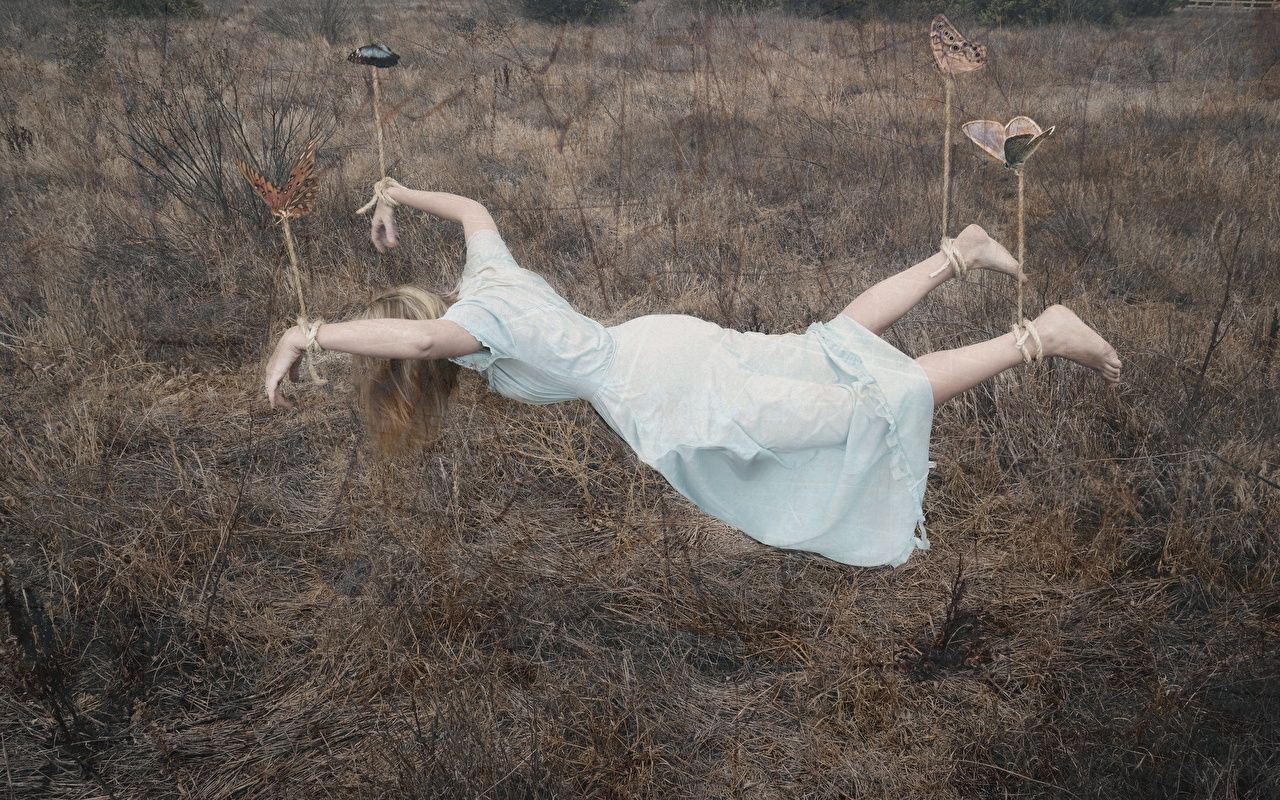 Women Flying Wallpapers - Wallpaper Cave