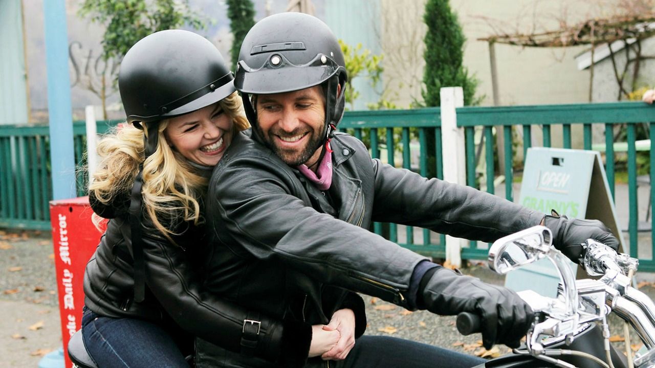 EXCLUSIVE! 'Once Upon a Time' Scoop: Eion Bailey Will Return as