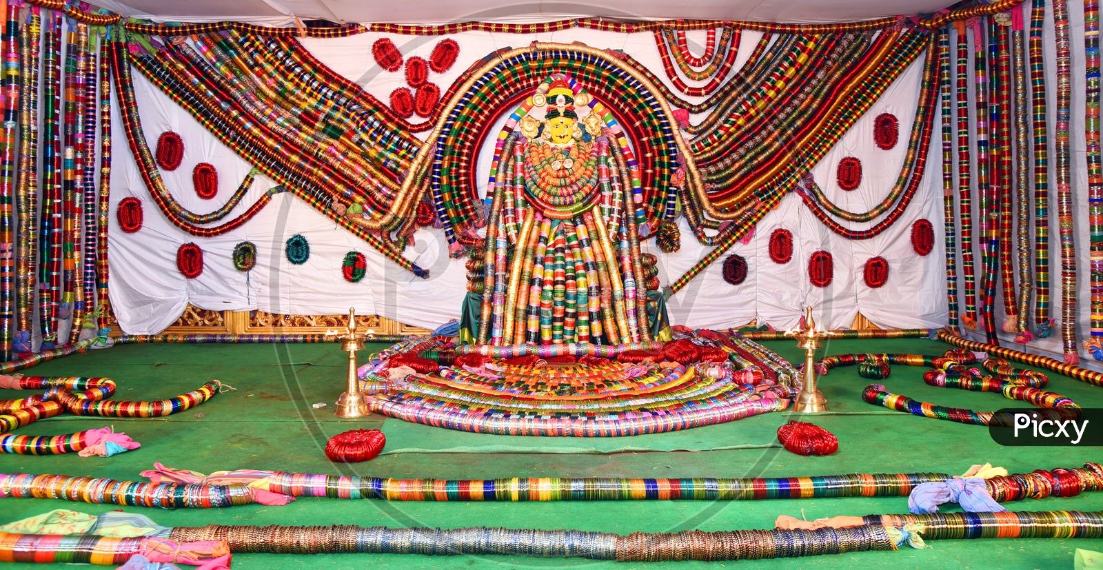 Kanaka Durga Wallpapers - Wallpaper Cave