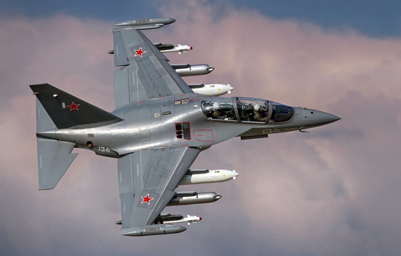 Wallpaper The Russian Air Force, In The Middle, The Yak 130