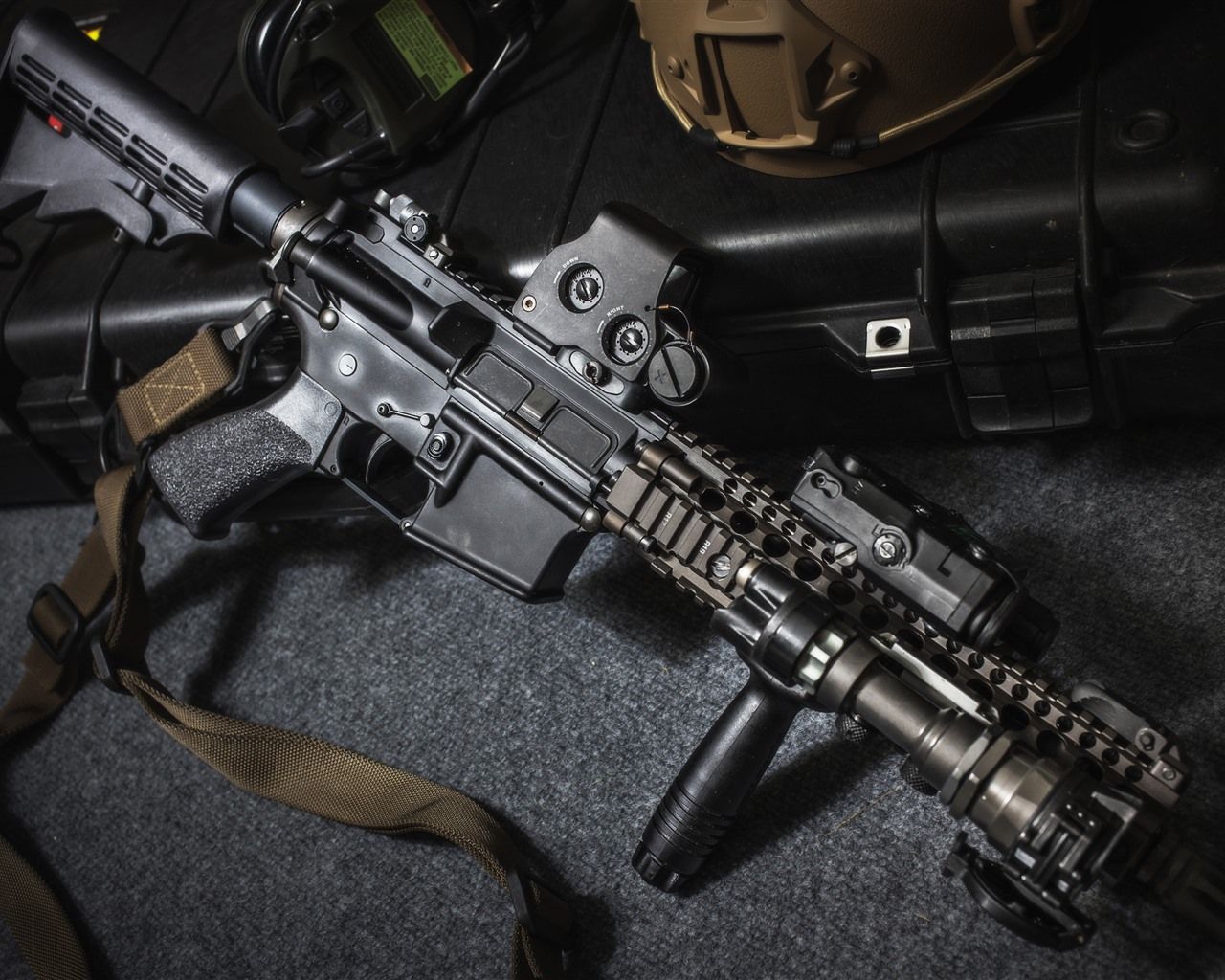 Wallpaper Assault rifle, military equipment, weapon 3840x2160 UHD