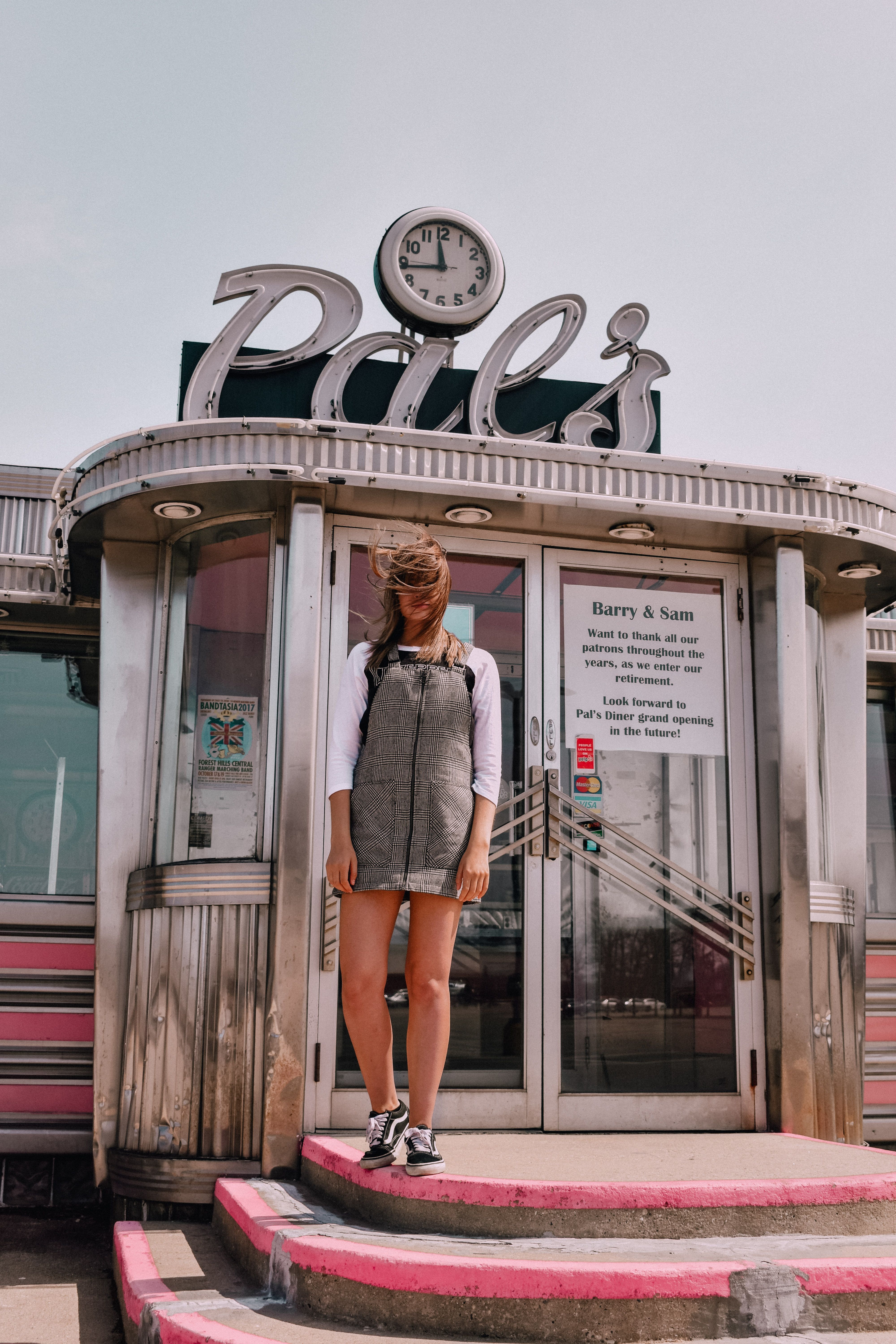 50's diner vibes. Diner, Retro vibe, Old gas stations