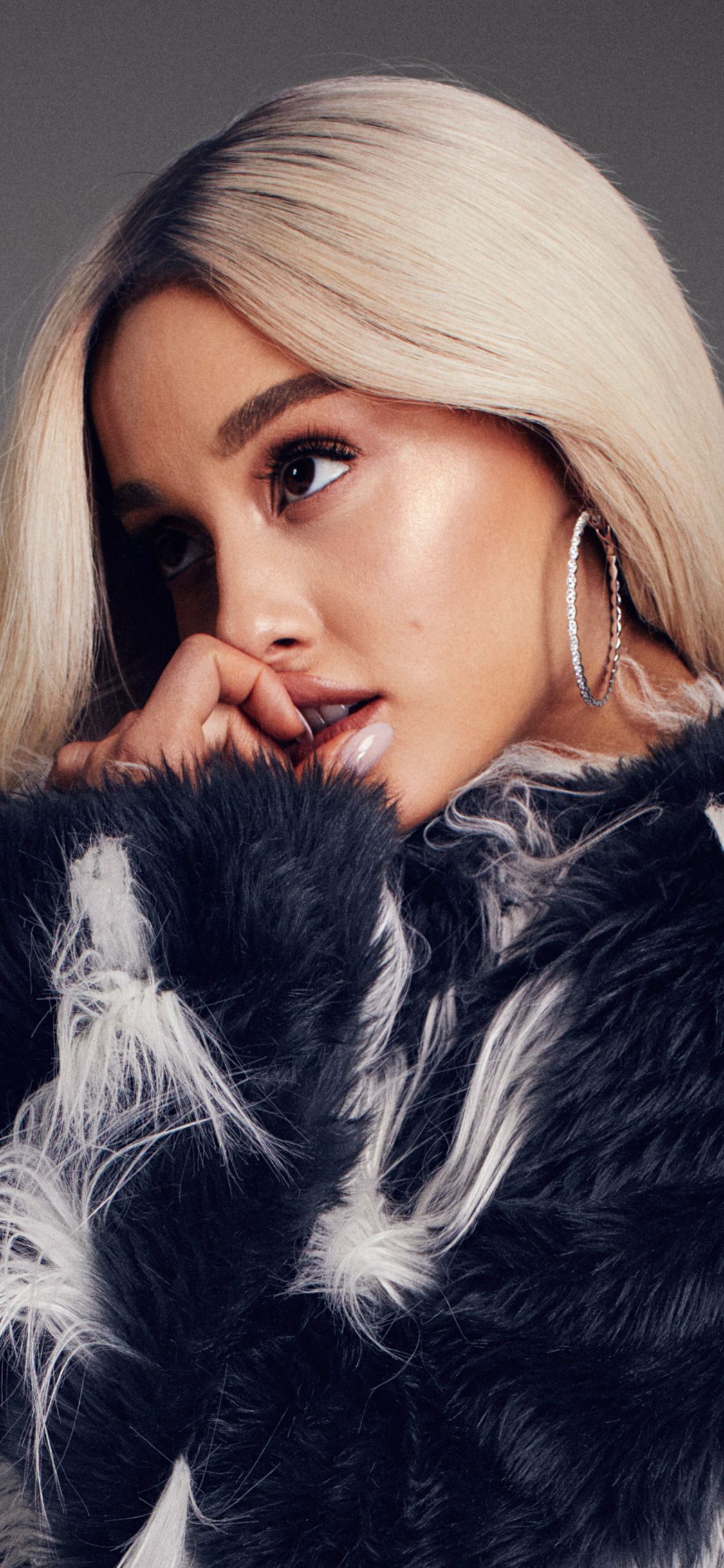 Ariana Grande, blonde, Elle, 2018 wallpaper, 4896x HD image