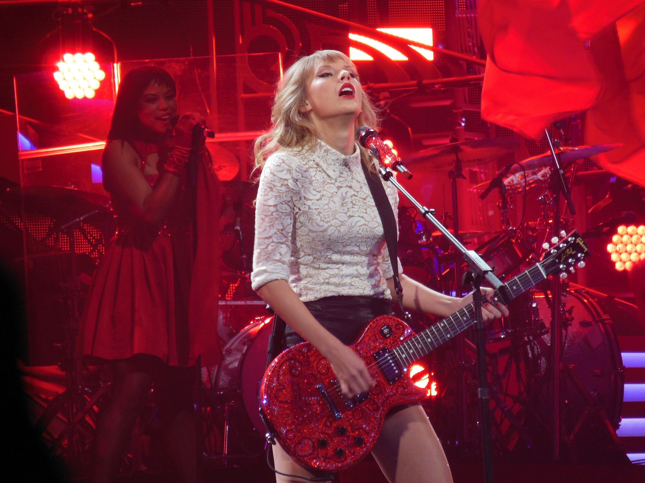 the red tour opening acts