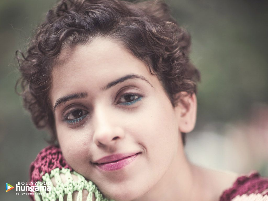 Sanya Malhotra Wallpaper. Sanya Malhotra 1 2