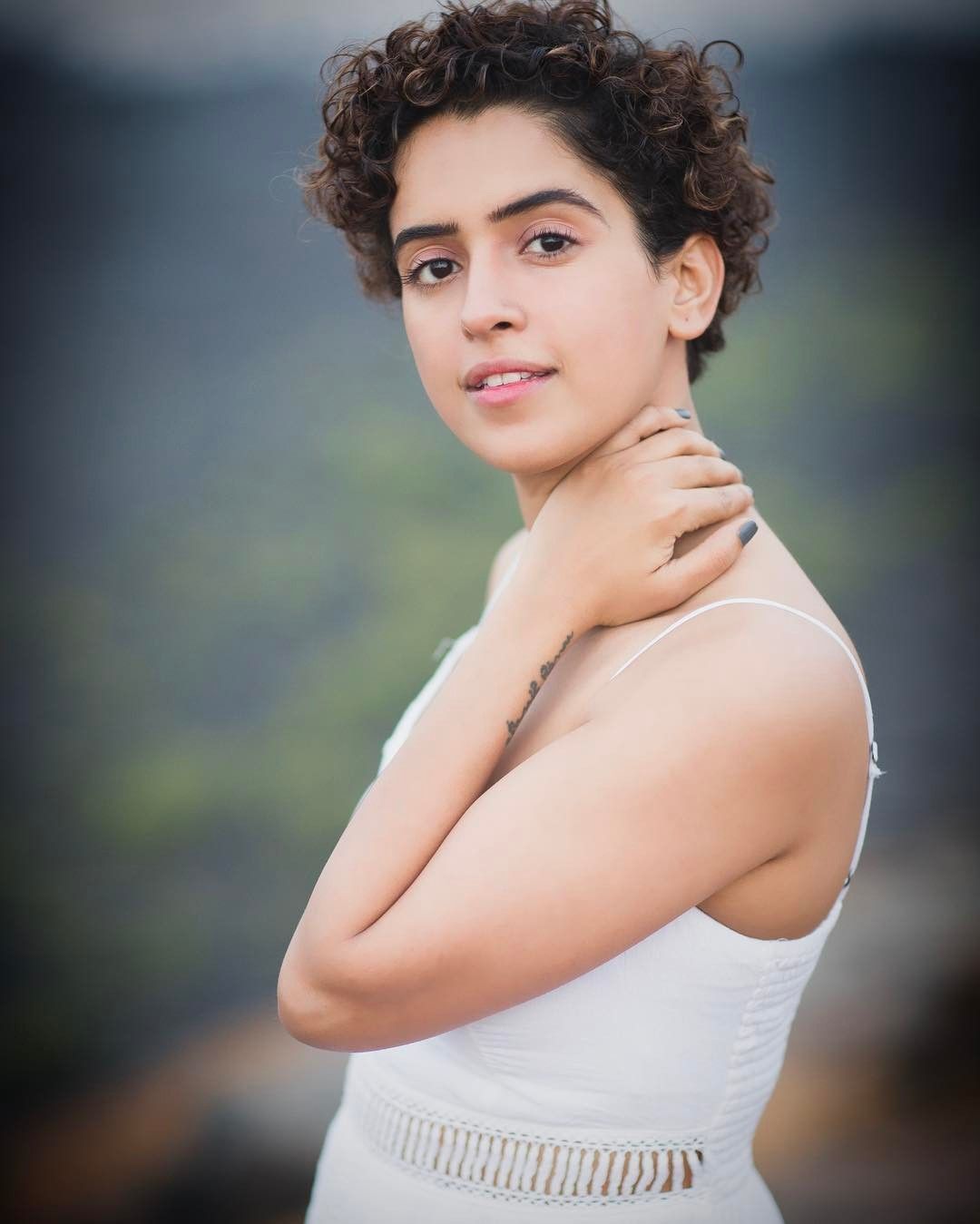 Sanya Malhotra Hot And Image And Wallpaper