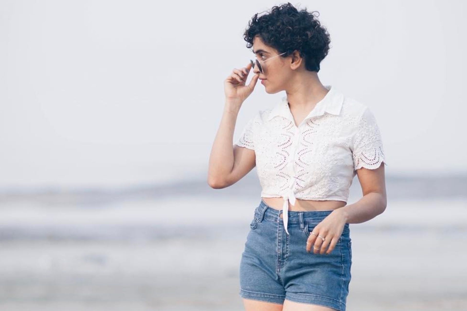 Sanya Malhotra Desktop HD Wallpaper 37233