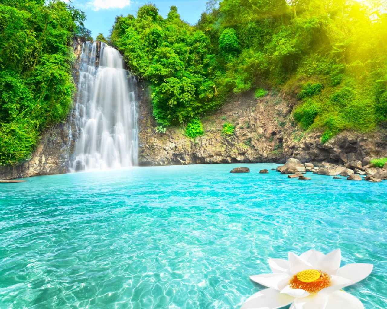 Free download Beautiful Waterfall HD Wallpaper Nature Wallpaper