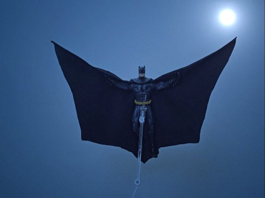 Custom Wired Cape Batman: Gliding. Here is DC Universe Clas