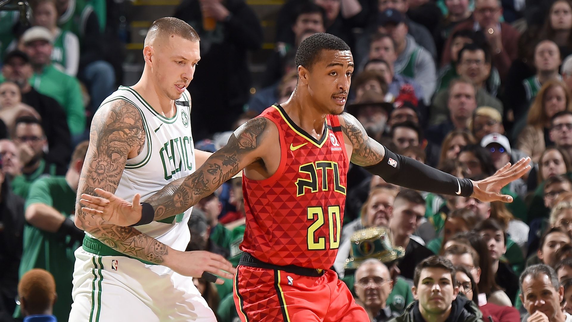 John Collins Exits Hawks Celtics With Back Contusion