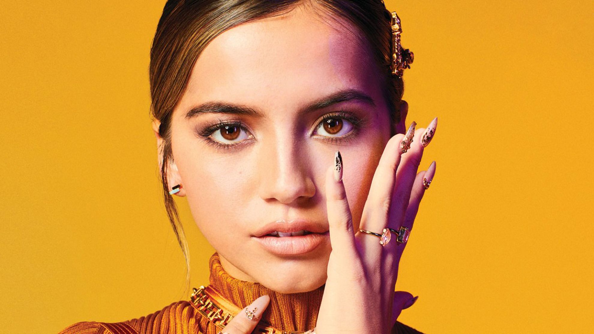 Isabela Moner Face Wallpaper, HD Celebrities 4K Wallpaper, Image, Photo and Background