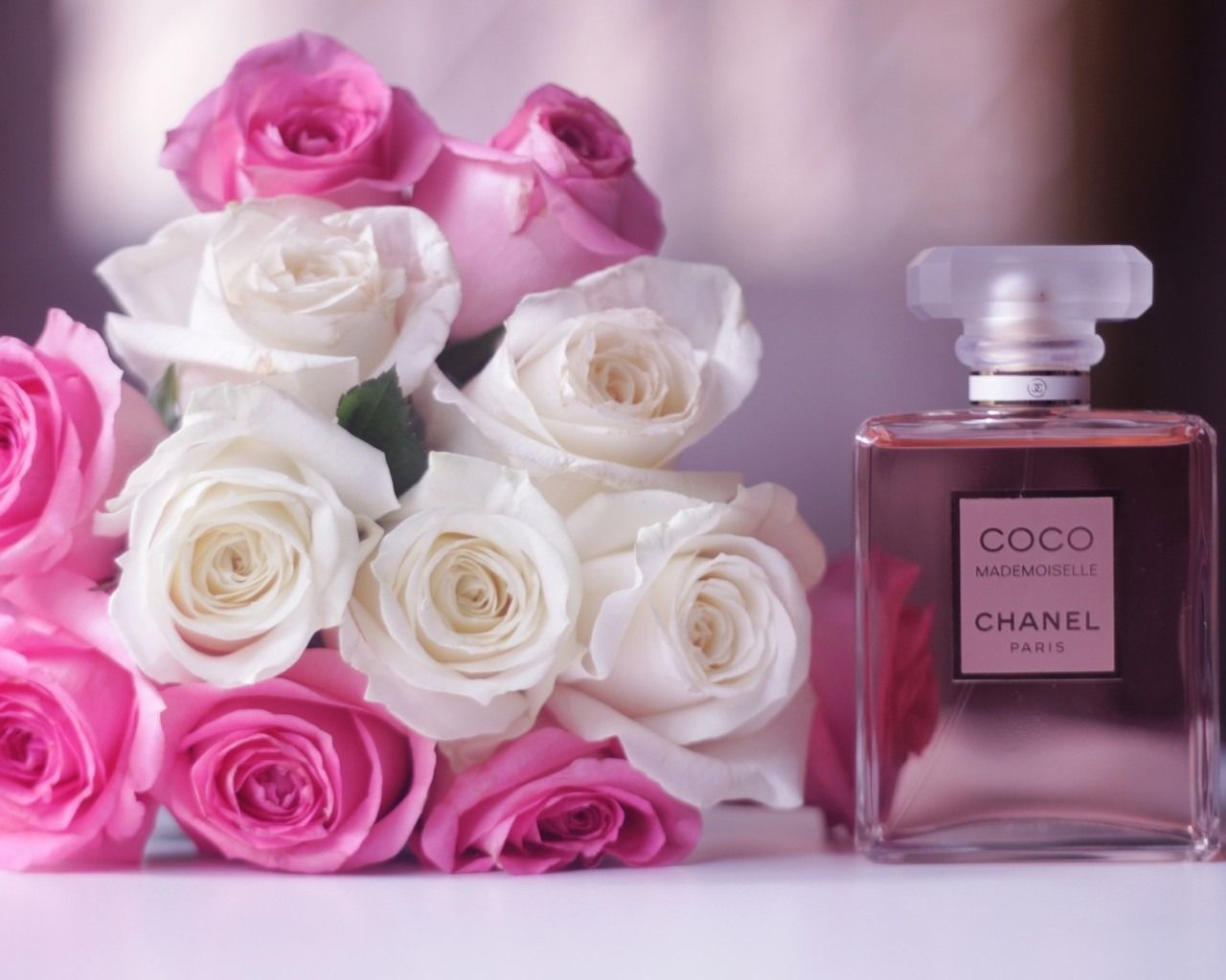 Coco Chanel Perfume Wallpaper Free Coco Chanel Perfume