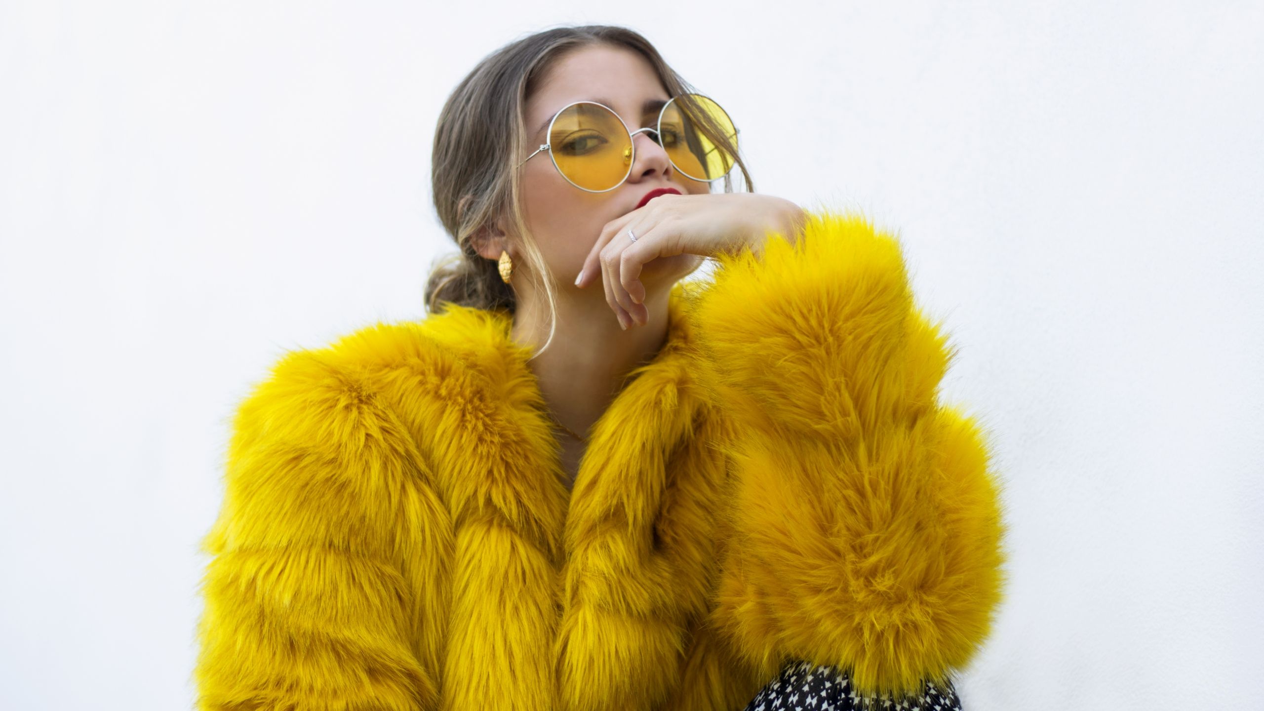 Sofia Reyes Wallpaper