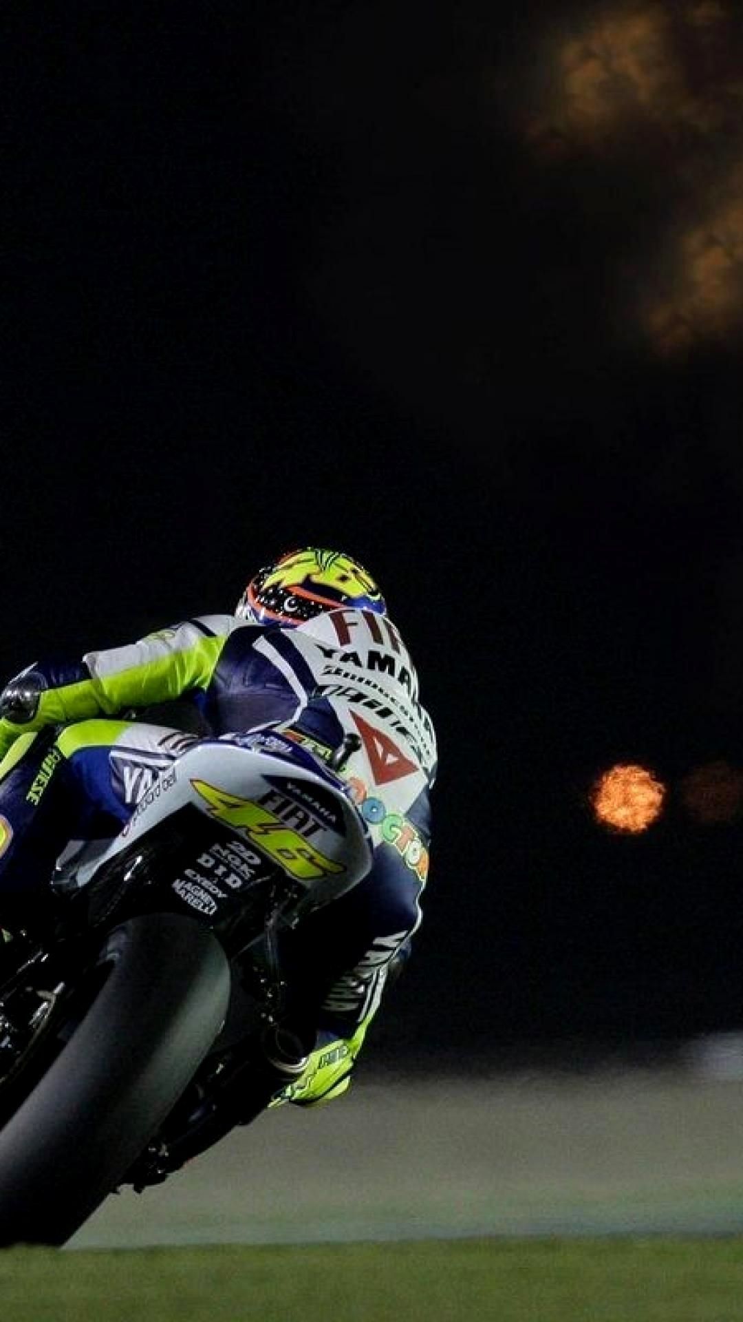 Valentino Rossi Wallpaper by IsK4nD3R on DeviantArt