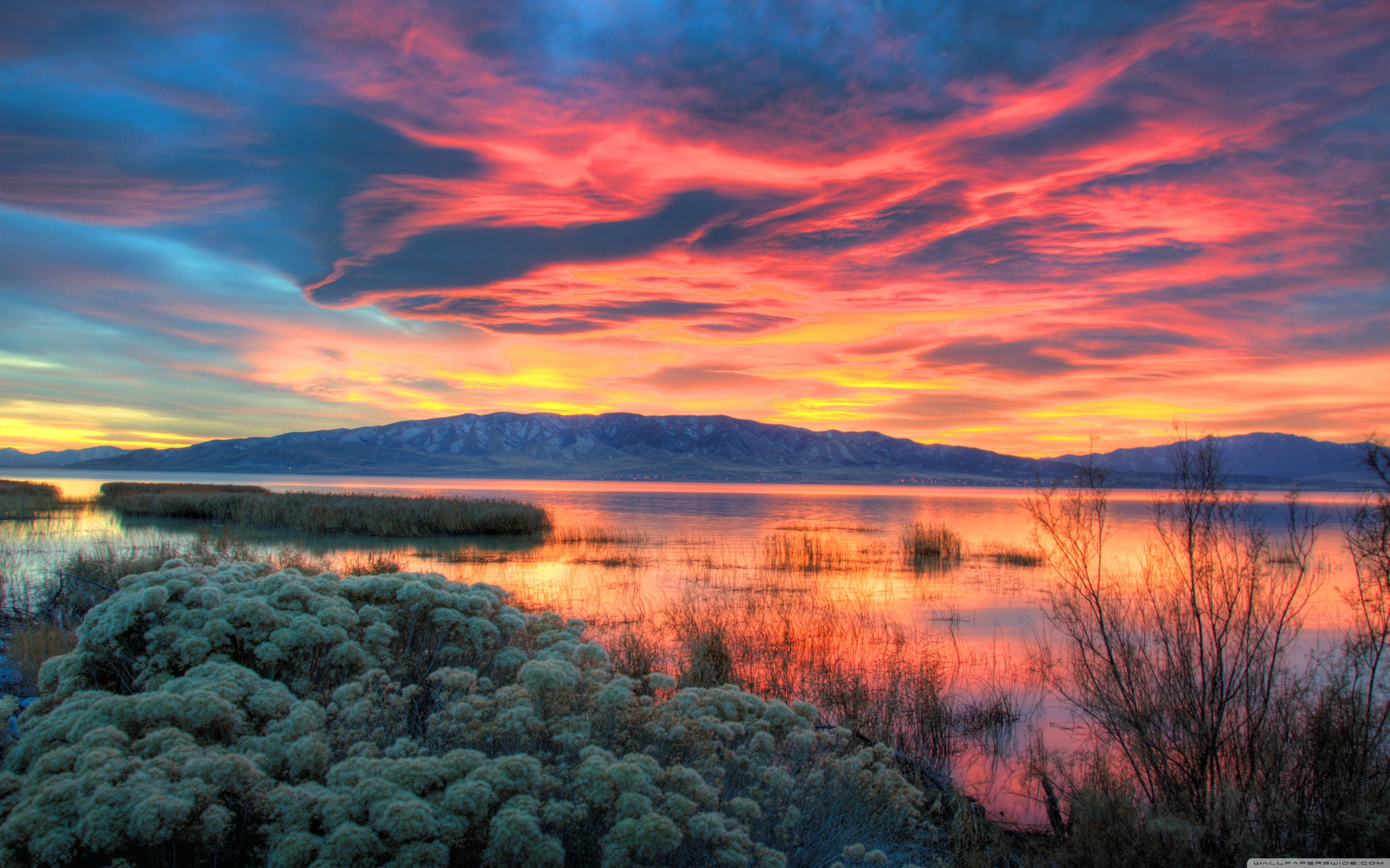 Download Fiery Sunset Over Utah Lake UltraHD Wallpaper