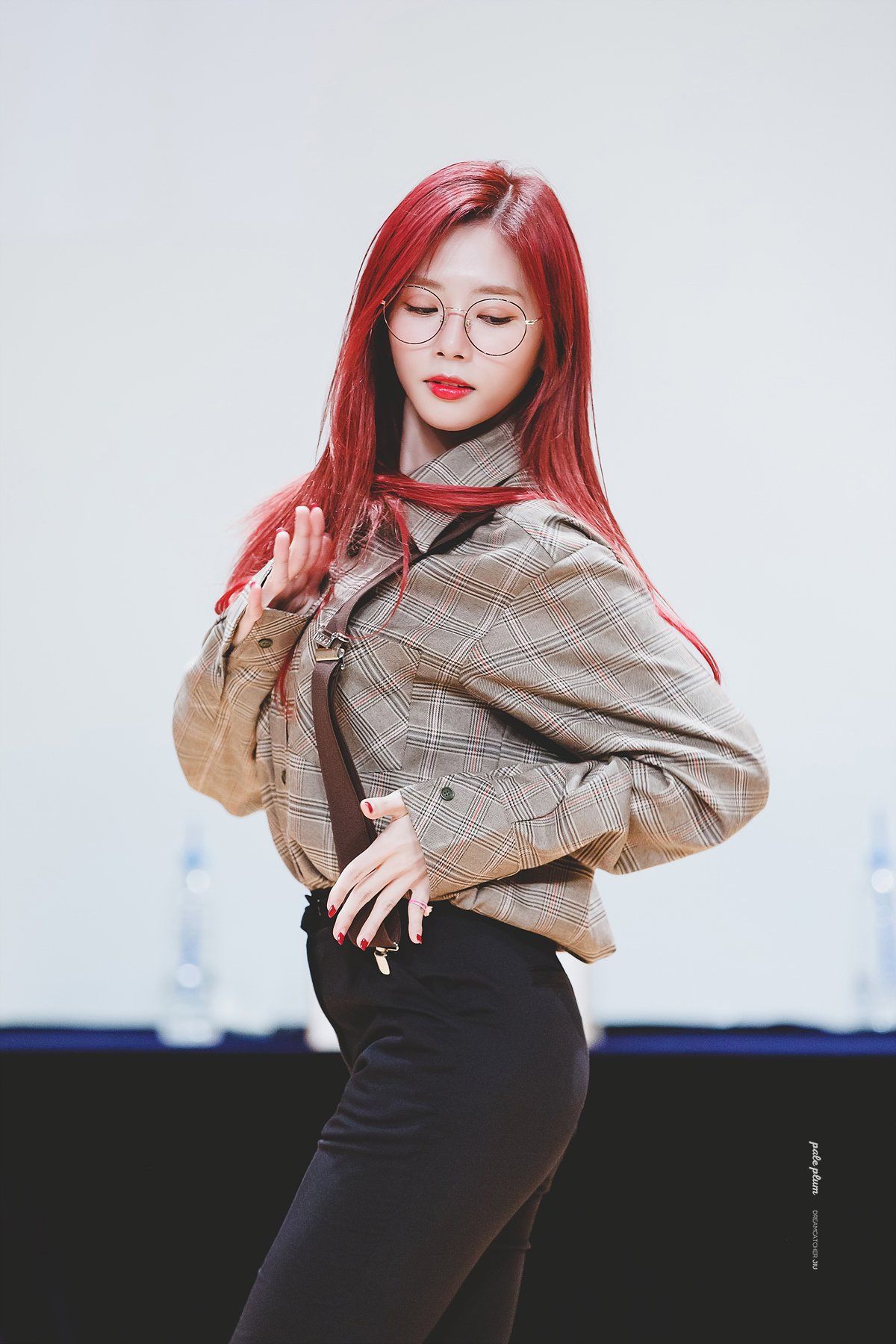 JiU