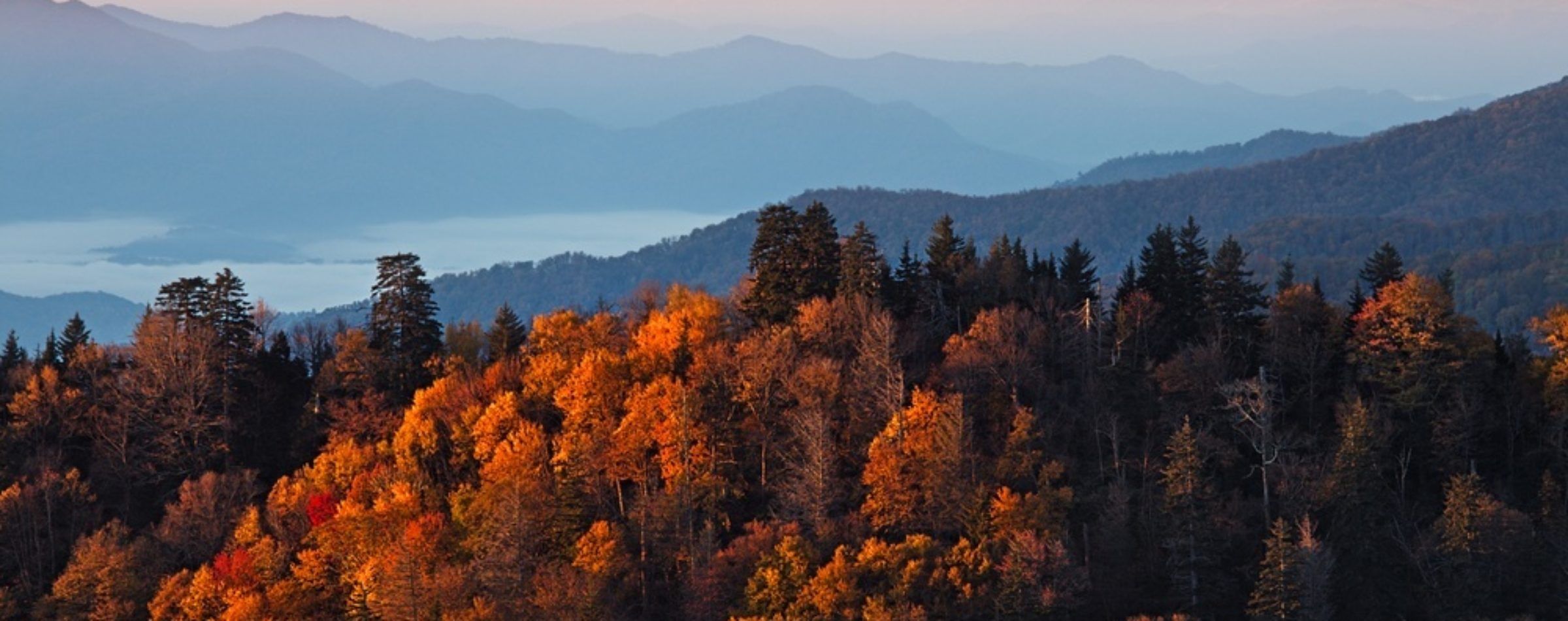 Fall in the Smoky Mountains. Gatlinburg Cabins. Alpine Mountain