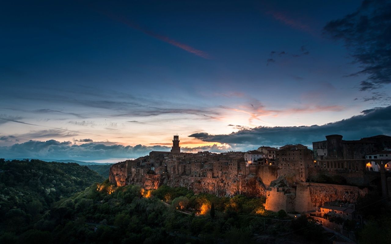 Desktop Wallpaper Tuscany Italy Pitigliano Sky Cities
