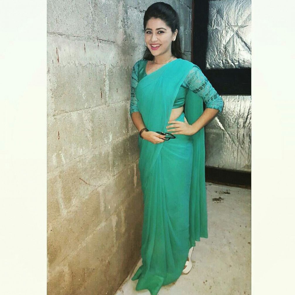 Bollywood Actress Saree HD Wallpapers - Wallpaper Cave