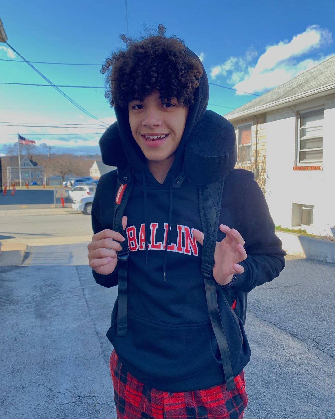 vallyk pena on Instagram: “I went to school like this” in 2020