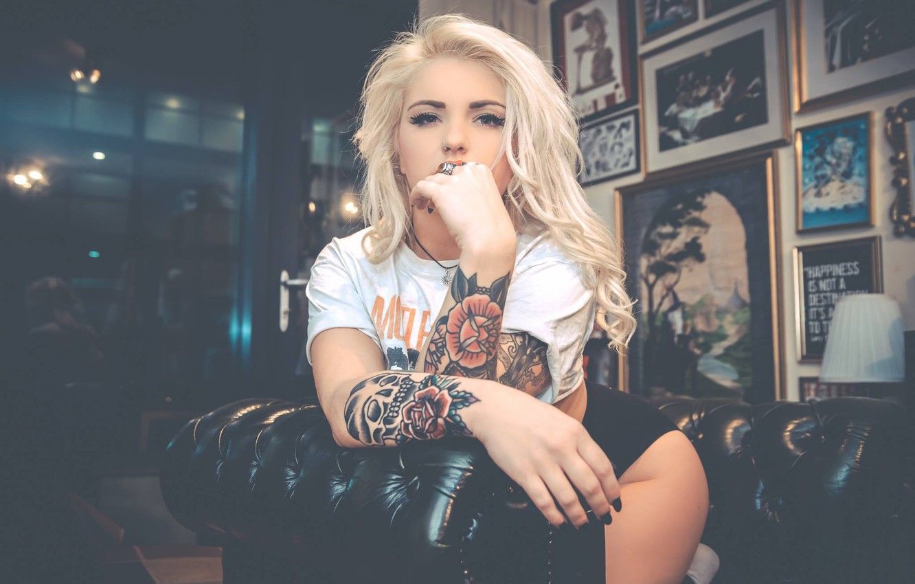 Wallpaper Girl, Chair, T Shirt, Blonde, Girl, Tattoo, Model