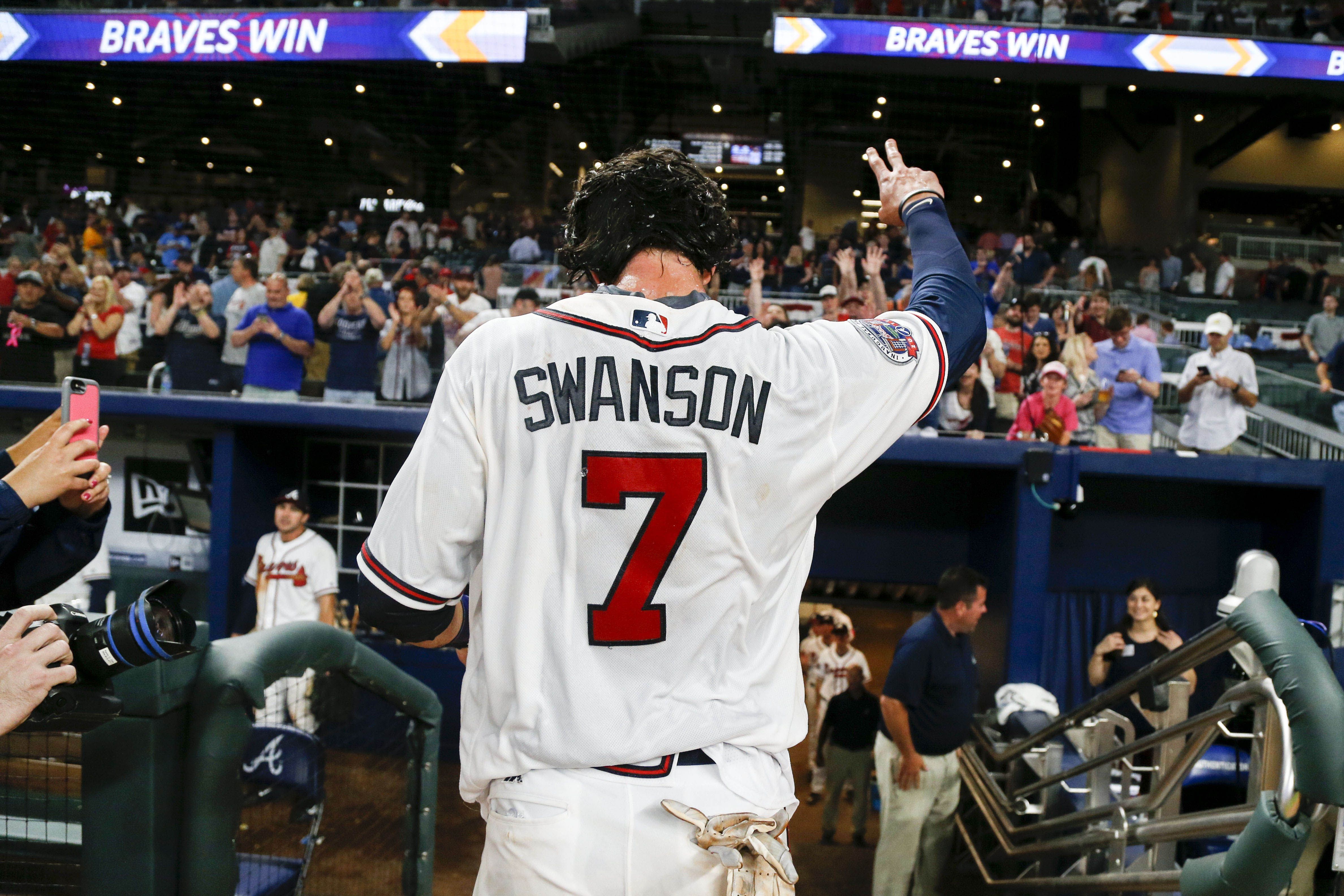 Dansby swanson HD wallpapers