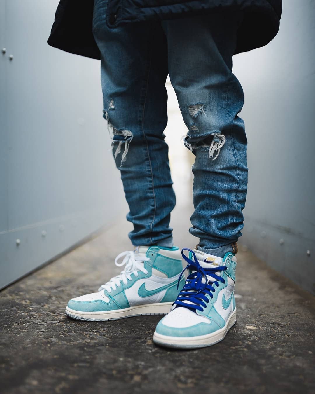 jordan 1 retro high turbo green on feet