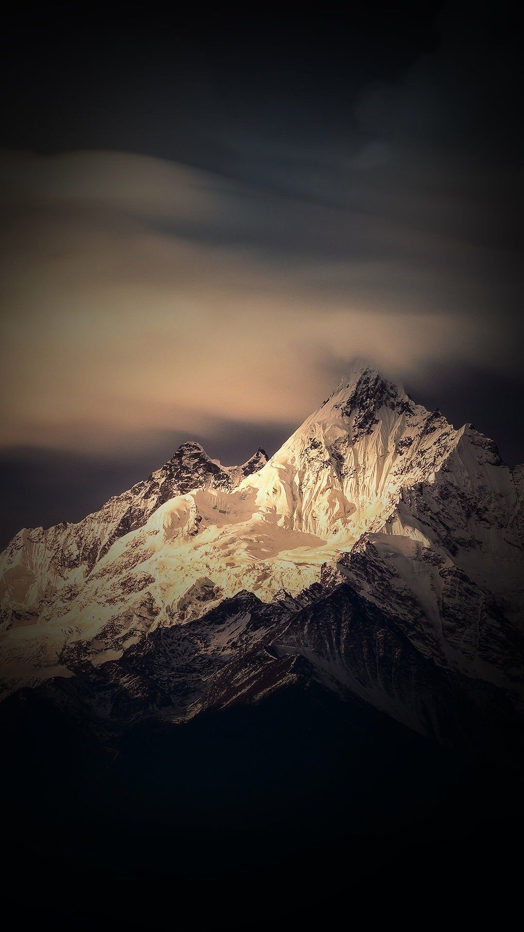 Mountains Wallpaper Android