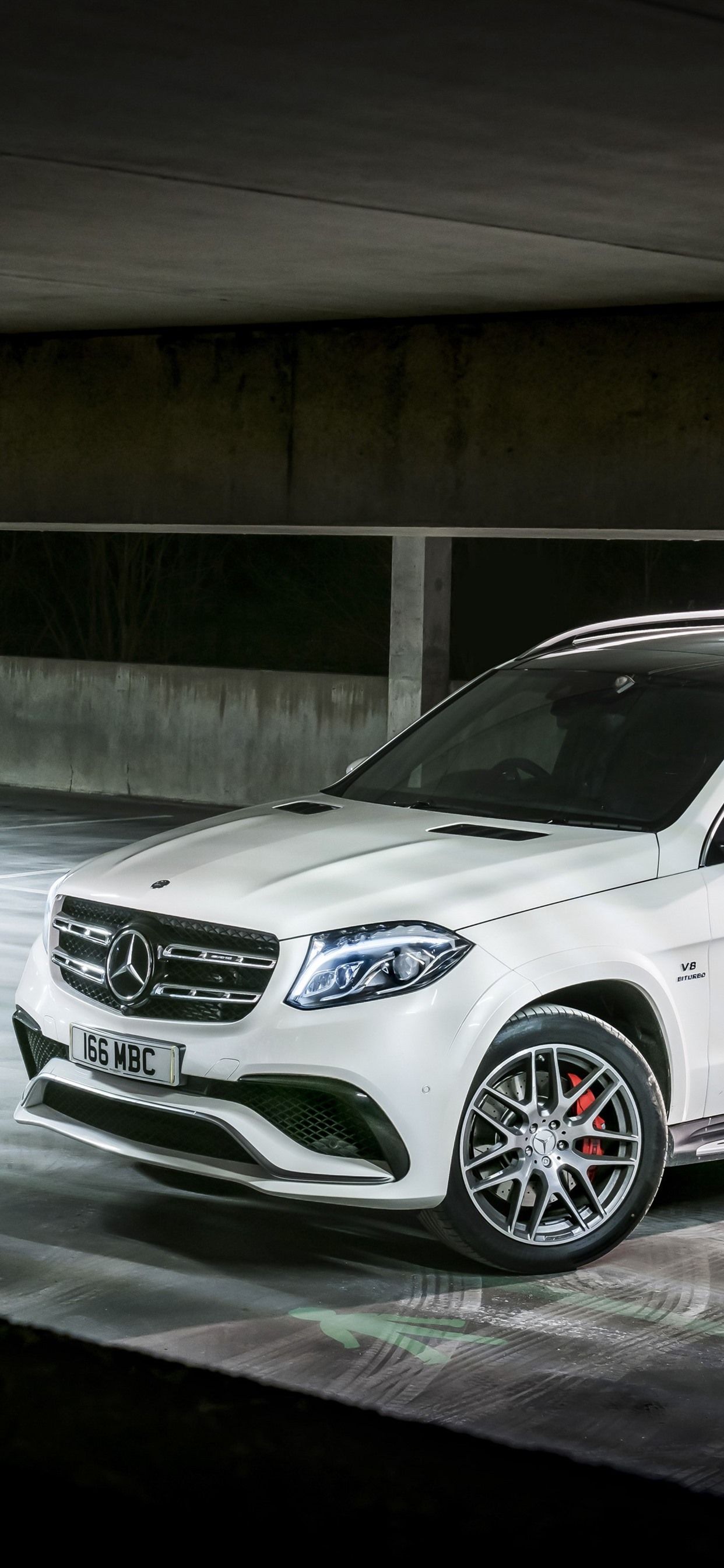 Mercedes Benz AMG X166 White SUV Car 1242x2688 IPhone 11 Pro XS