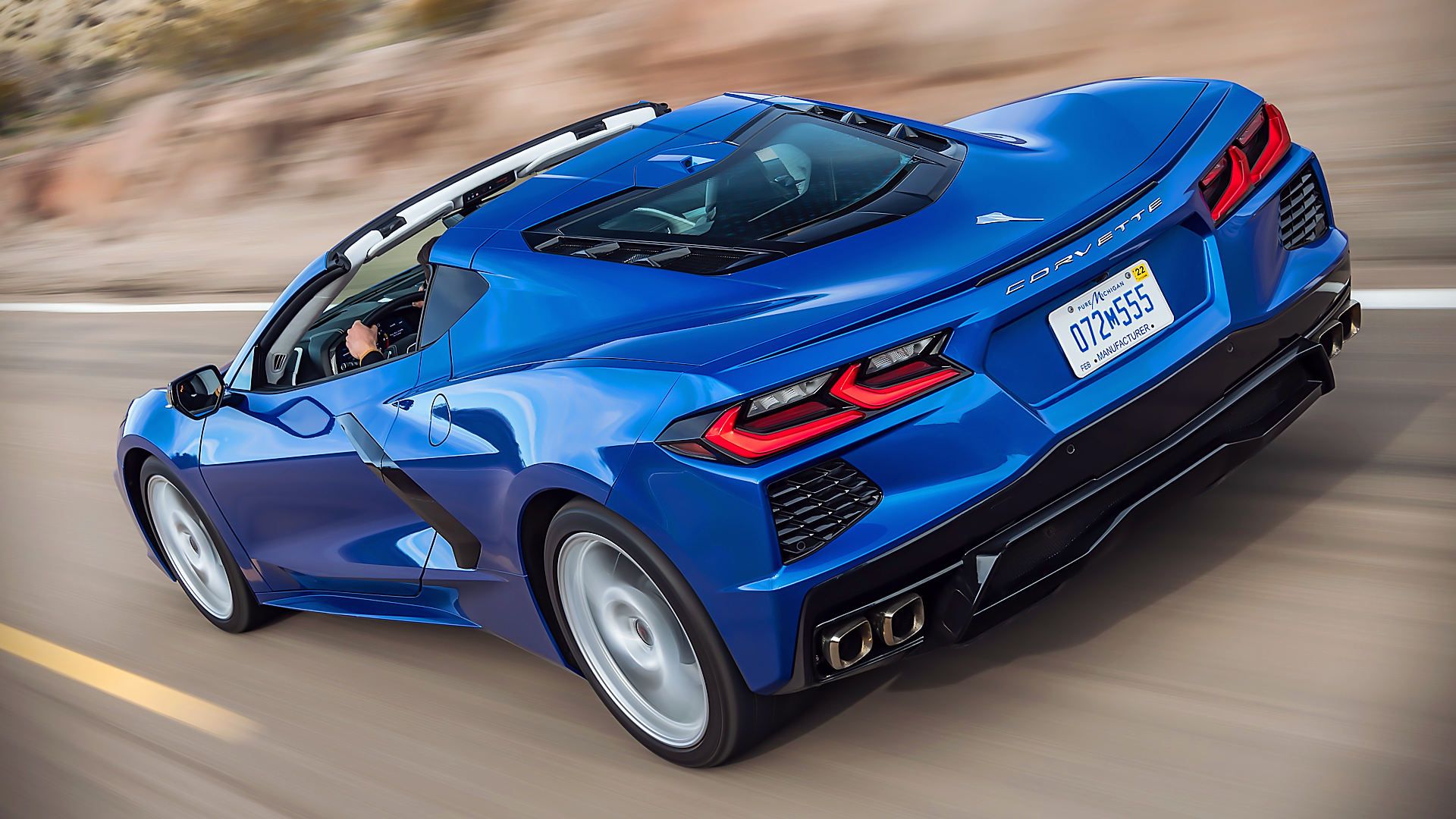 Chevrolet Corvette Stingray C8 Coupe Convertible Wallpaper