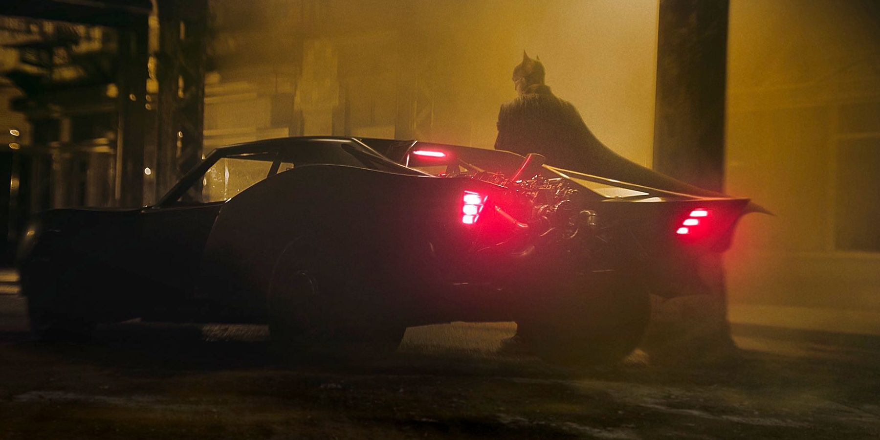 The Batman Poster Gives Close Up Look At Pattinson's Batmobile