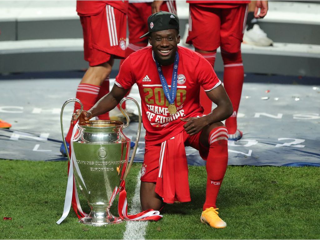 Alphonso Davies wins UEFA Champions League title