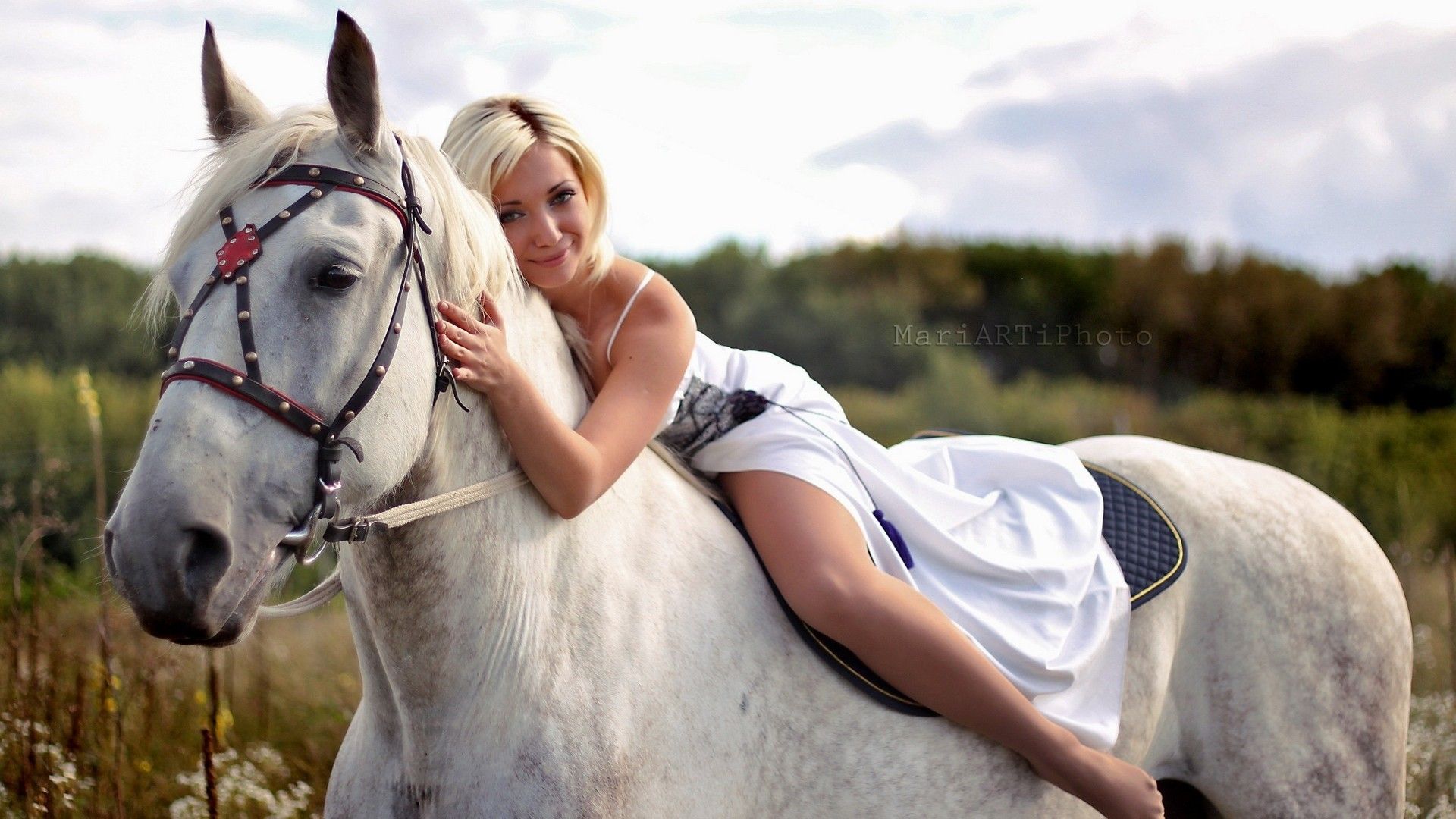 #horse, #animals, #tights, #blonde, #looking at viewer