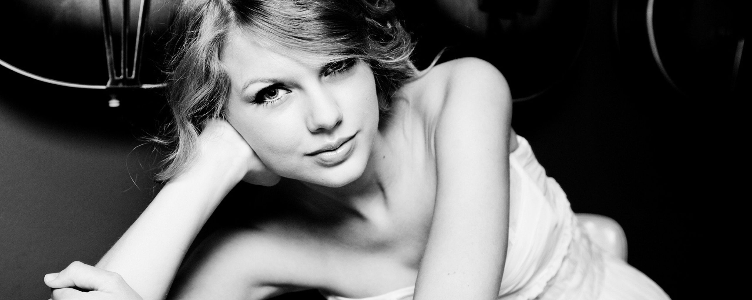 taylor swift, blank space, video 2560x1024 Resolution