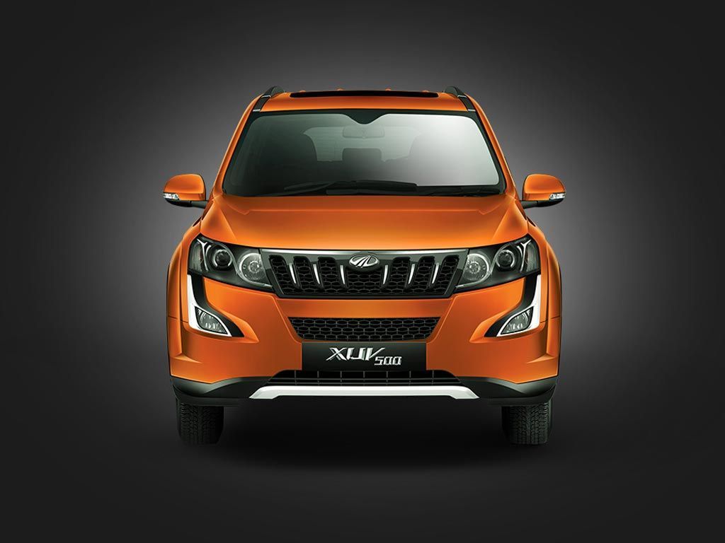 Mahindra XUV500 W9 Launched, Priced At Rs. 15.45 Lakhs