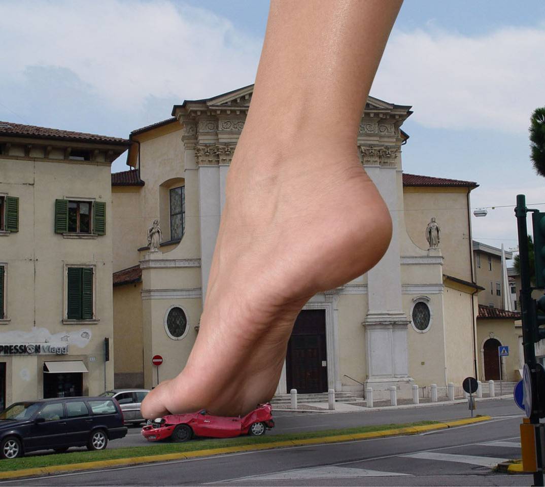 Giantess Feet