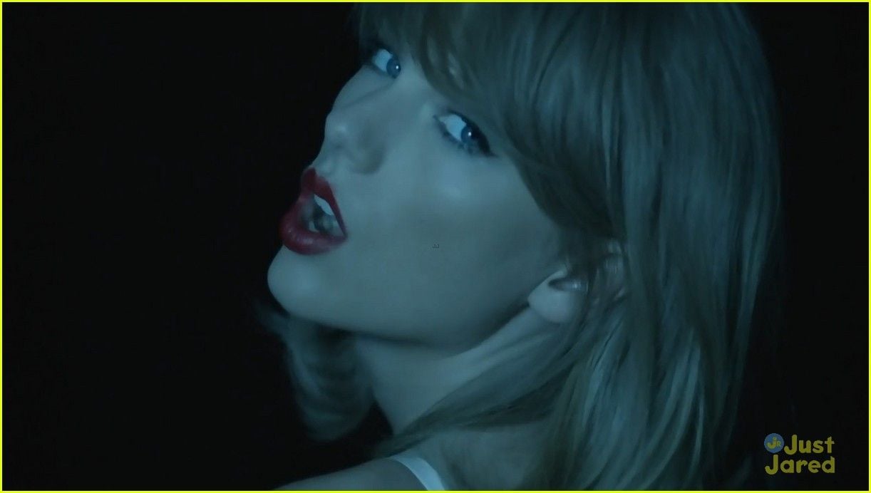 Taylor Swift Drops 'Style' Music Video!: Photo 774586. Dominic